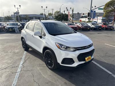 2022 Chevrolet Trax LT   - Photo 6 - National City, CA 91950