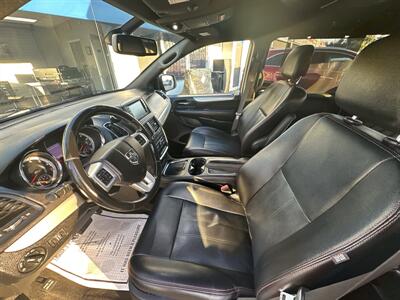 2019 Dodge Grand Caravan GT   - Photo 7 - National City, CA 91950