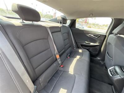 2022 Chevrolet Malibu LT   - Photo 13 - National City, CA 91950