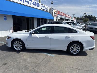2022 Chevrolet Malibu LT   - Photo 2 - National City, CA 91950