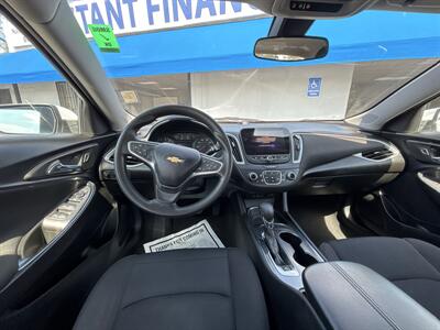 2022 Chevrolet Malibu LT   - Photo 9 - National City, CA 91950