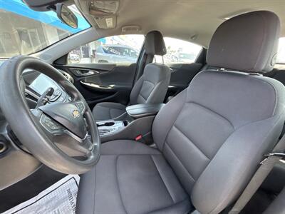 2022 Chevrolet Malibu LT   - Photo 10 - National City, CA 91950