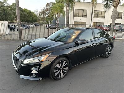 2019 Nissan Altima 2.5 SL - Photo 1 -