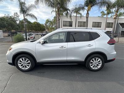 2019 Nissan Rogue SV   - Photo 8 - 