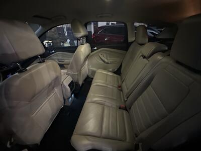 2017 Ford Escape Titanium   - Photo 11 - 