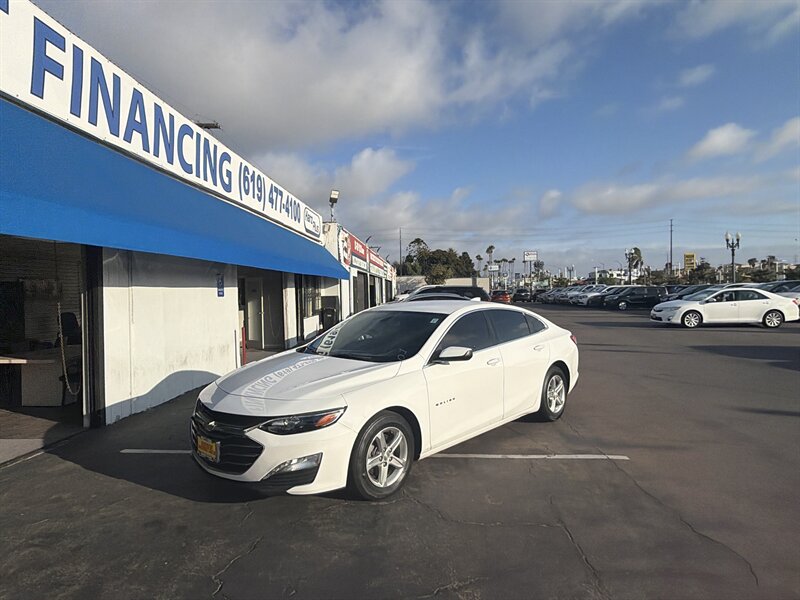 2020 Chevrolet Malibu LT  