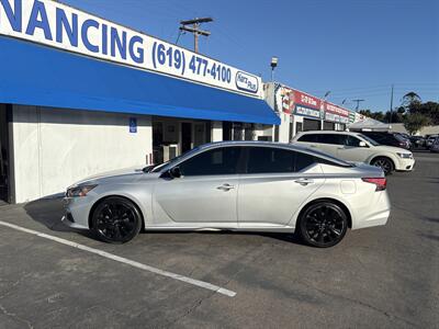 2019 Nissan Altima 2.5 SR   - Photo 1 - 