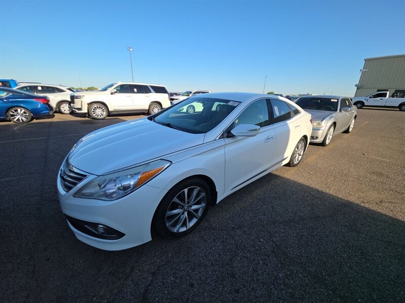 White 2016 Hyundai Azera Sedan Front-Wheel Drive Automatic
