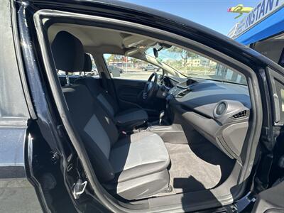 2018 Ford Fiesta S   - Photo 13 - 