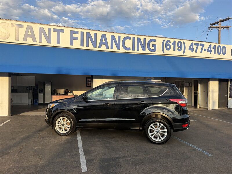 2018 Ford Escape SE - Photo 3 - National City, CA 91950