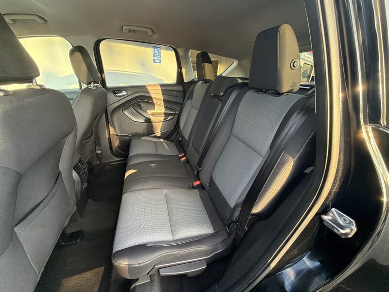 2018 Ford Escape SE - Photo 12 - National City, CA 91950