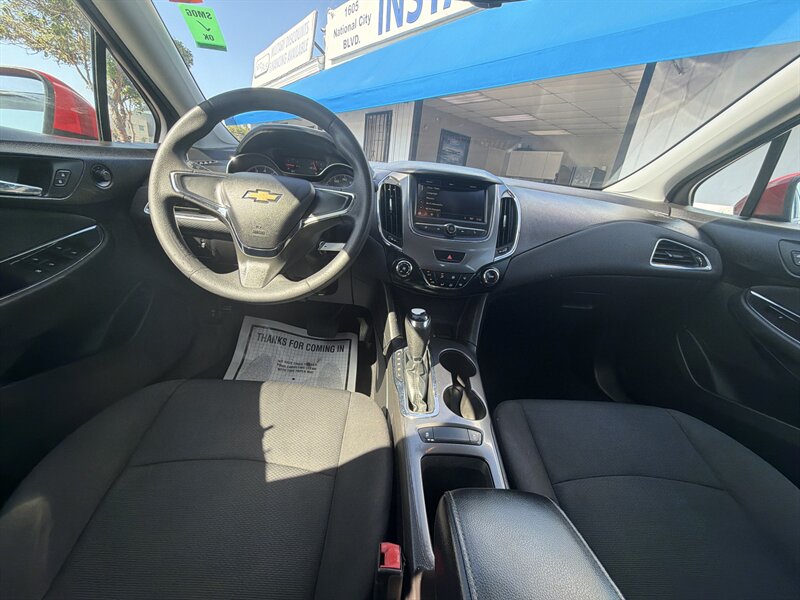 2019 Chevrolet Cruze LS - Photo 9 - National City, CA 91950