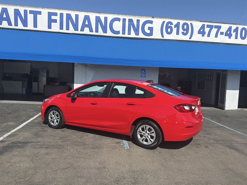 2019 Chevrolet Cruze LS - Photo 3 - National City, CA 91950