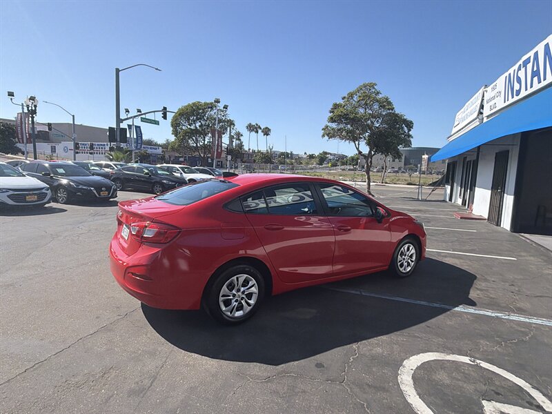 2019 Chevrolet Cruze LS - Photo 5 - National City, CA 91950