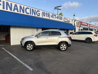 2020 Chevrolet Trax LT - Photo 2 - National City, CA 91950