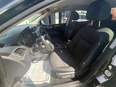 2019 Nissan Sentra SV   - Photo 10 - 