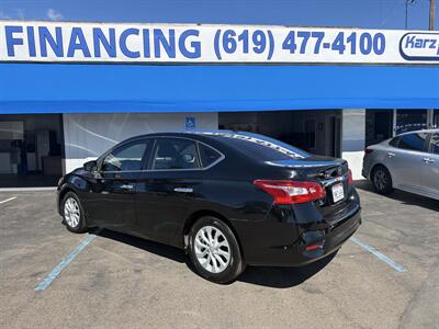 2019 Nissan Sentra SV   - Photo 4 - 