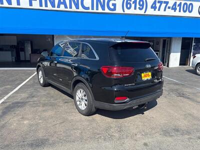 2019 Kia Sorento L   - Photo 3 - National City, CA 91950