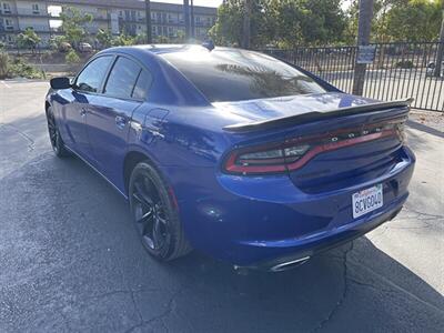 2018 Dodge Charger SXT Plus   - Photo 3 - 