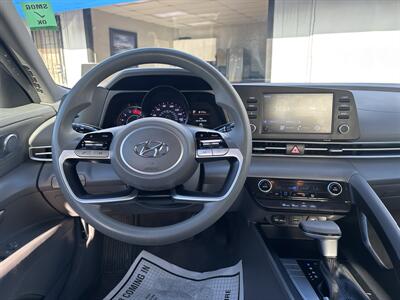 2023 Hyundai ELANTRA SEL   - Photo 9 - National City, CA 91950