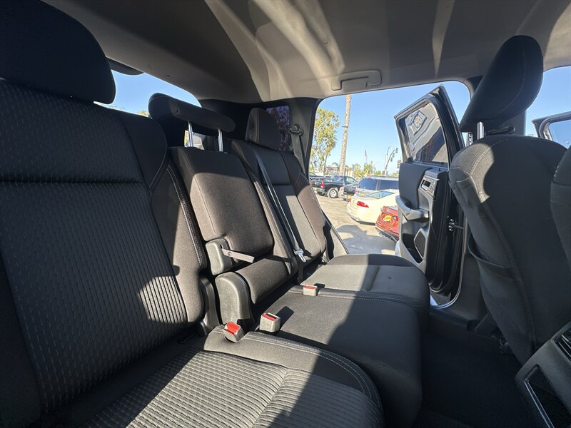 2022 Mitsubishi Outlander ES - Photo 8 -