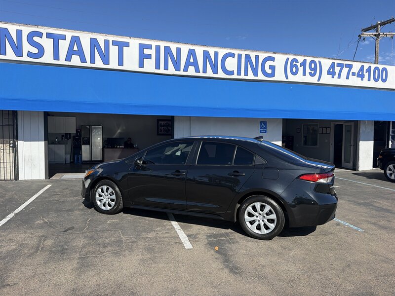 2022 Toyota Corolla LE - Photo 3 - National City, CA 91950