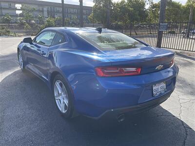 2017 Chevrolet Camaro LT   - Photo 3 - 