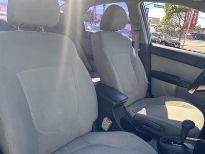 2010 Kia Forte EX   - Photo 12 - 