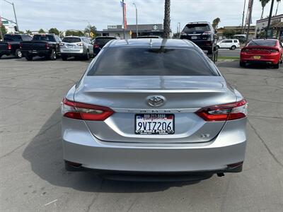 2021 Toyota Camry LE   - Photo 4 - 