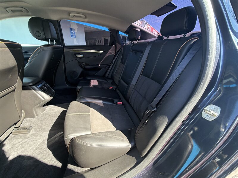 2014 Chevrolet Impala LT - Photo 11 - National City, CA 91950