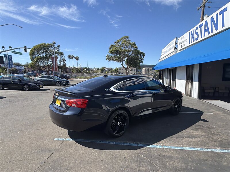 2014 Chevrolet Impala LT - Photo 5 - National City, CA 91950