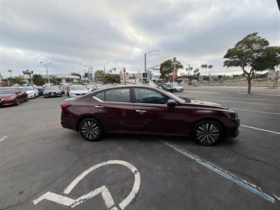 2024 Nissan Altima 2.5 SV - Photo 6 - National City, CA 91950