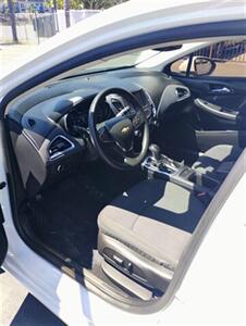 2017 Chevrolet Cruze LT Auto   - Photo 5 - National City, CA 91950