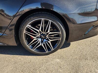 2022 Kia Stinger GT1 - Photo 8 - Lake Havasu City, AZ 86403