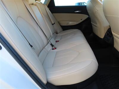 2021 Toyota Avalon Hybrid Hybrid XLE - Photo 14 - Lake Havasu City, AZ 86403
