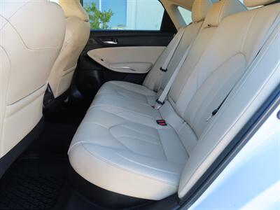 2021 Toyota Avalon Hybrid Hybrid XLE - Photo 13 - Lake Havasu City, AZ 86403