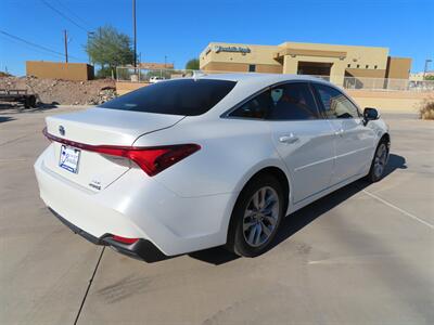 2021 Toyota Avalon Hybrid XLE   - Photo 6 - Lake Havasu Cit, AZ 86403