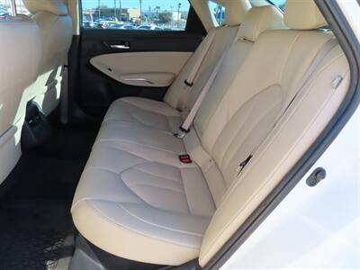 2021 Toyota Avalon Hybrid XLE   - Photo 9 - Lake Havasu Cit, AZ 86403