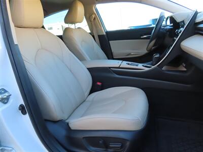 2021 Toyota Avalon Hybrid Hybrid XLE - Photo 15 - Lake Havasu City, AZ 86403