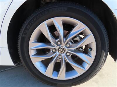 2021 Toyota Avalon Hybrid Hybrid XLE - Photo 6 - Lake Havasu City, AZ 86403