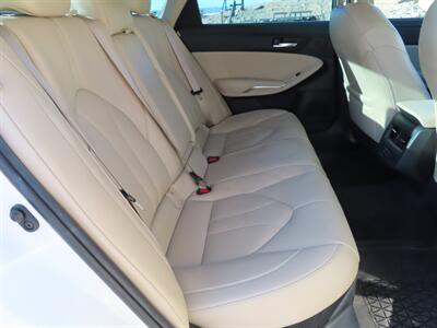 2021 Toyota Avalon Hybrid XLE   - Photo 10 - Lake Havasu Cit, AZ 86403