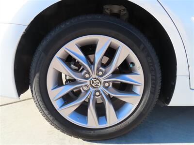 2021 Toyota Avalon Hybrid Hybrid XLE - Photo 10 - Lake Havasu City, AZ 86403