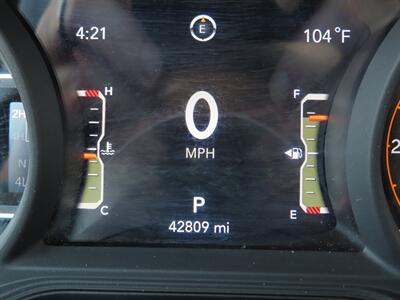2024 Jeep Wrangler Sahara   - Photo 21 - Lake Havasu Cit, AZ 86403