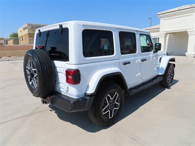 2024 Jeep Wrangler Sahara   - Photo 8 - Lake Havasu Cit, AZ 86403