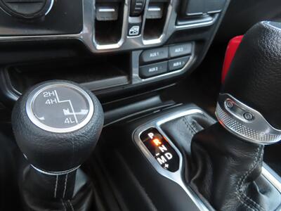 2024 Jeep Wrangler Sahara   - Photo 25 - Lake Havasu Cit, AZ 86403