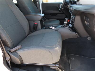 2024 Jeep Wrangler Sahara   - Photo 16 - Lake Havasu Cit, AZ 86403