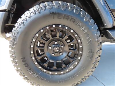 2024 Jeep Wrangler Sahara   - Photo 10 - Lake Havasu Cit, AZ 86403
