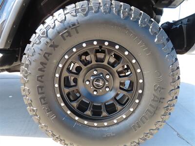 2024 Jeep Wrangler Sahara   - Photo 11 - Lake Havasu Cit, AZ 86403