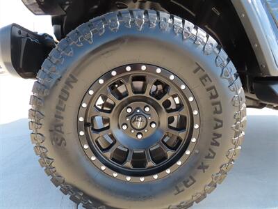 2024 Jeep Wrangler Sahara   - Photo 5 - Lake Havasu Cit, AZ 86403