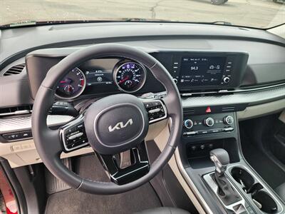 2024 Kia Carnival LX - Photo 2 - Lake Havasu City, AZ 86403